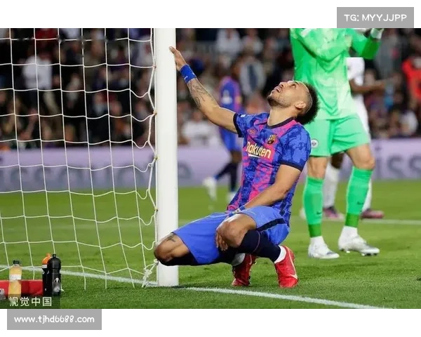 巴萨欧联杯遗憾出局回顾与未来崛起之路展望