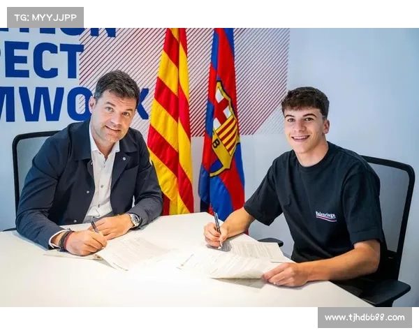 巴萨与多名明星球员续约为未来打造更强阵容 提升竞争力