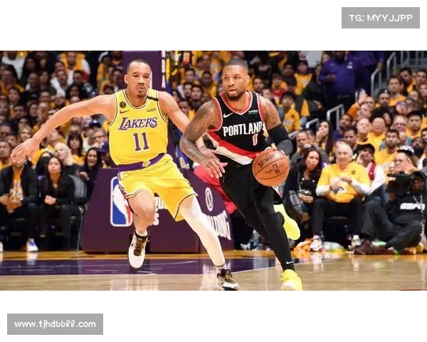 开拓者轻松击败鹈鹕：详解比赛精彩时刻